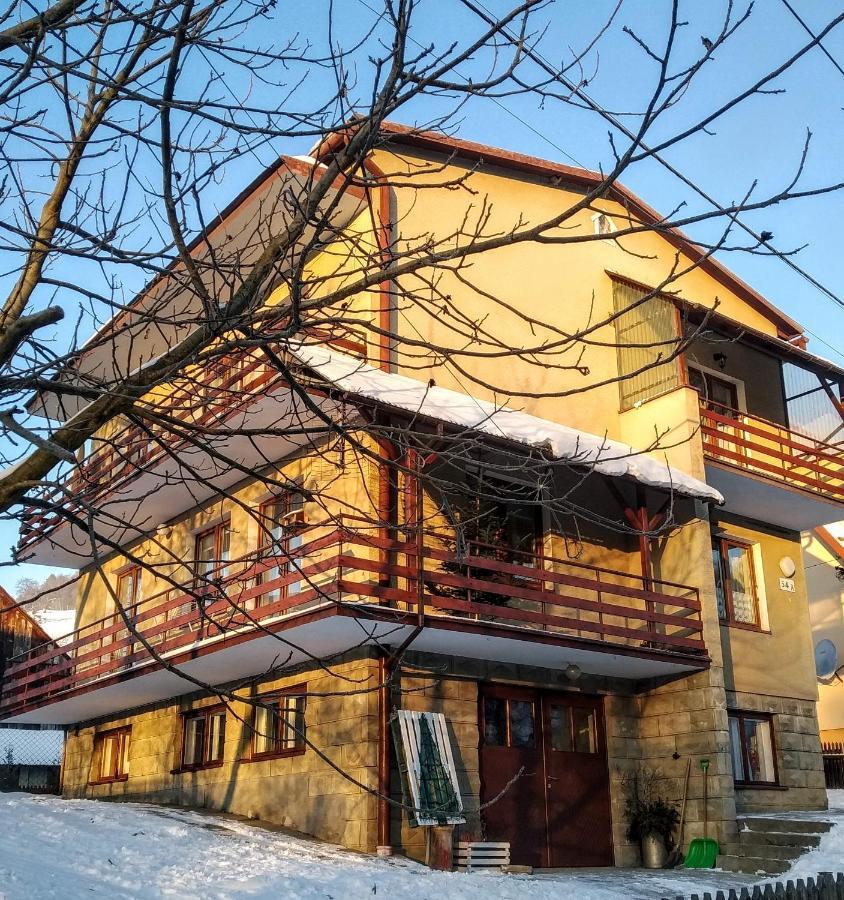 Kwatera U Somsiada -Apartament 穆希纳 外观 照片
